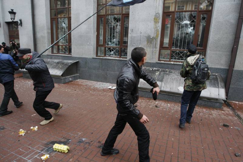 В ОБСЕ подтвердили факты нападений на здание Россотрудничества в Киеве