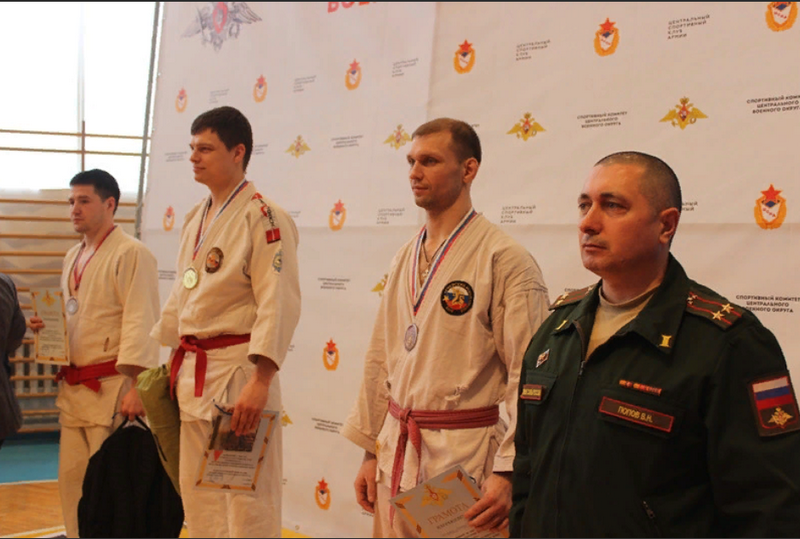 Чемпионы ЦВО по армейскому рукопашному бою определились в Самарской области