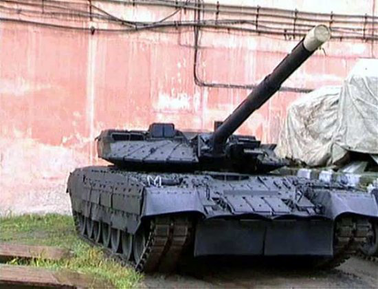 Russian tank Black Eagle interested in military experts