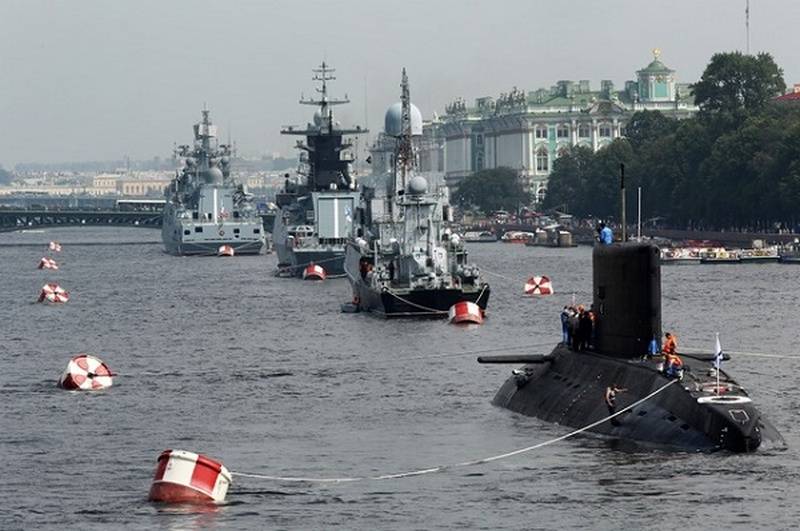 В военно-морском параде в Петербурге примут участие новейшие корабли