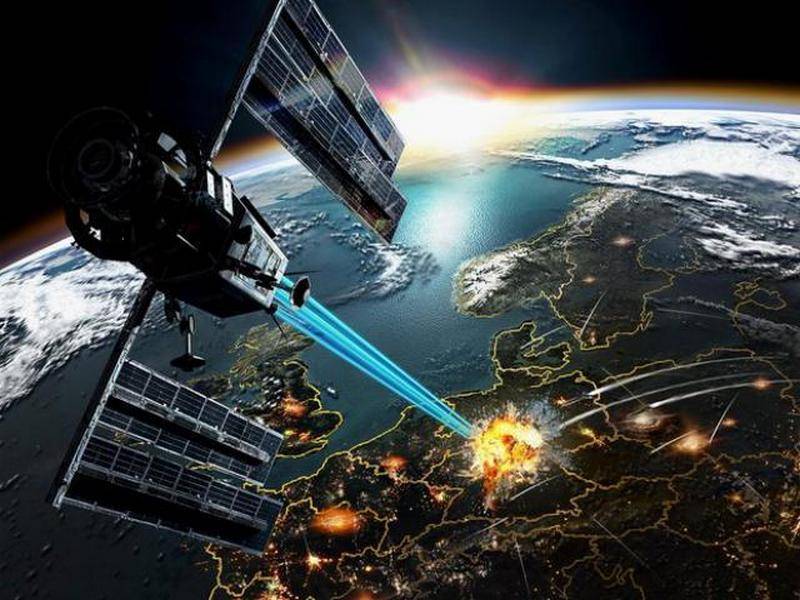 Британский эксперт: российские спутники-убийцы начали движение