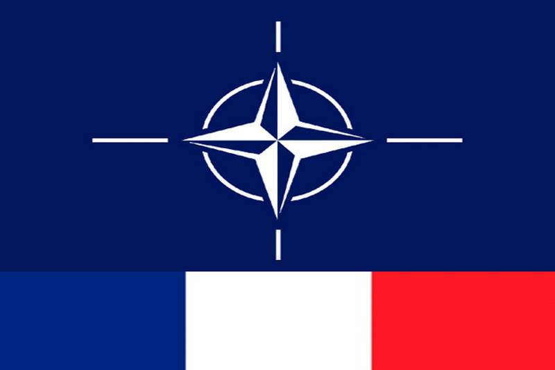 Во Франции предложили объявить независимость от НАТО