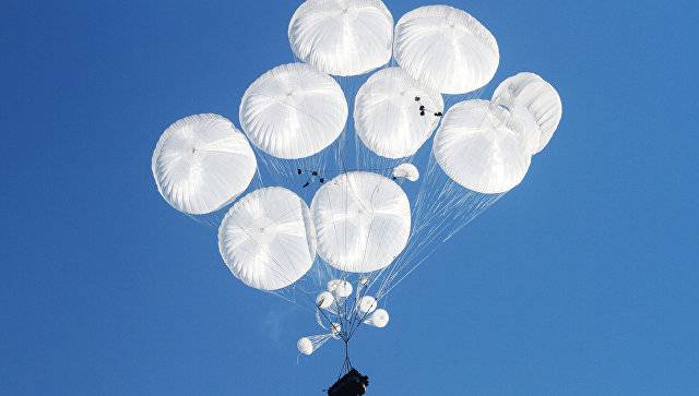 ВДВ получит новую парашютную систему для десантирования техники с экипажем внутри