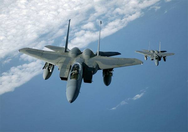В ВВС США решили дать "ответ Путину". Боевые лазеры для F-15