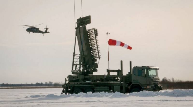 В Латвию доставлена из США первая радиолокационная станция