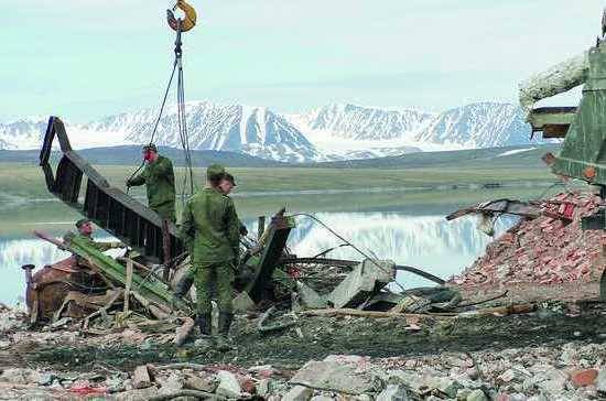 Минобороны планирует очистить Арктику от мусора на год раньше установленного срока