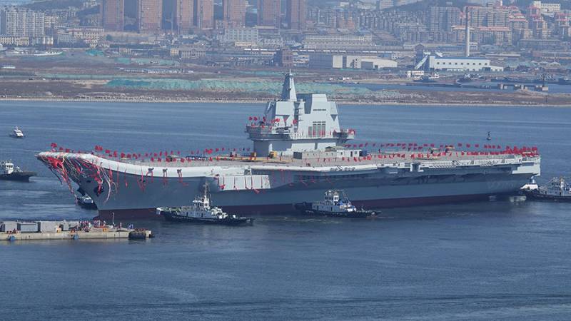 Новый китайский авианосец выйдет в море в ближайшие дни