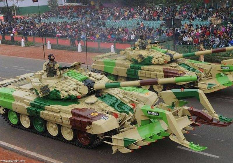 УВЗ предлагает модернизацию индийских Т-72. Индия пока думает
