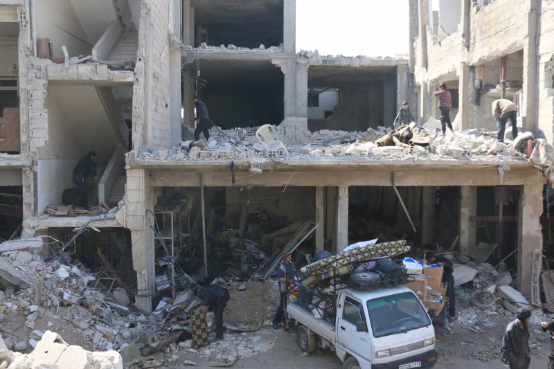 США не будут восстанавливать районы САР, находящиеся под контролем Асада