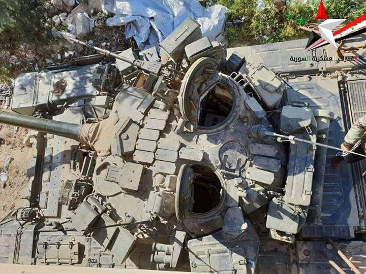 В Сирии замечен «командирский» Т-90