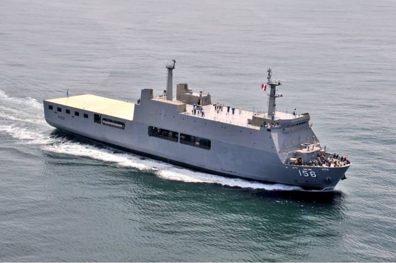 В Перу проходит испытания первый десантный корабль