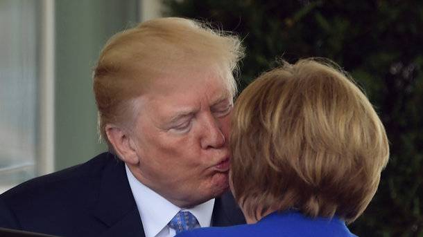 Поцелуй Трампа. Меркель: ЕС больше нельзя полагаться только на США