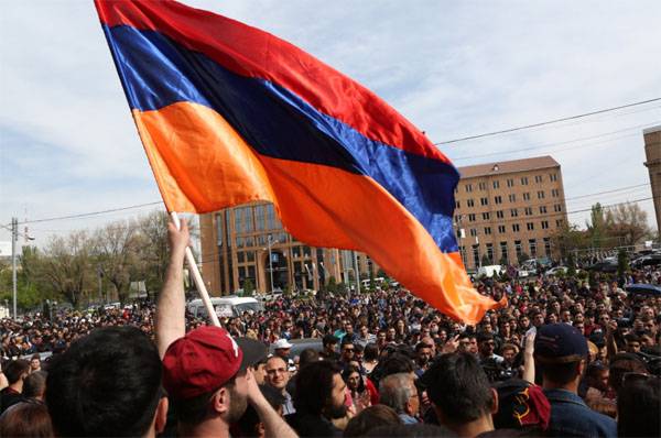 Нет у революции конца. Ждёт ли армянскую Республиканскую участь "Партии регионов"?
