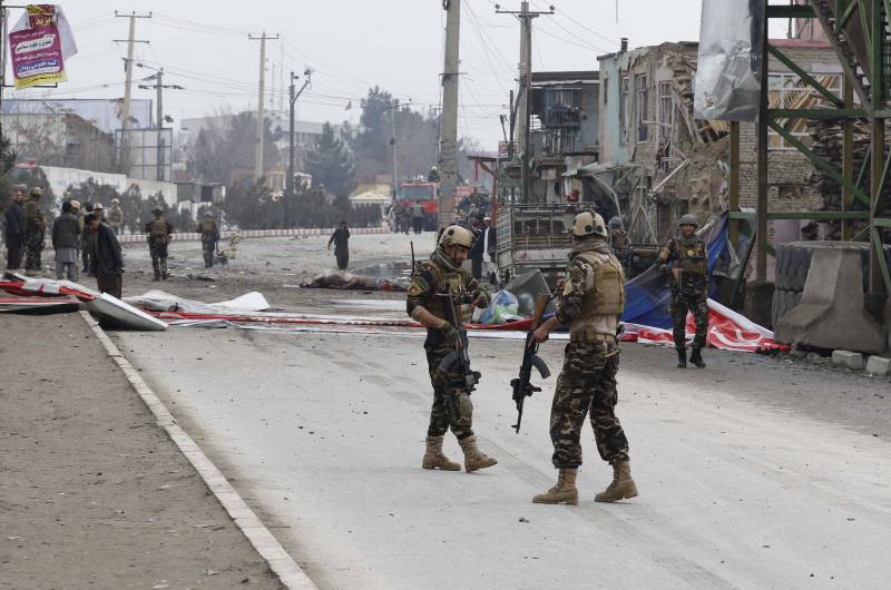 В Афганистане прогремели два взрыва. Десятки человек погибли