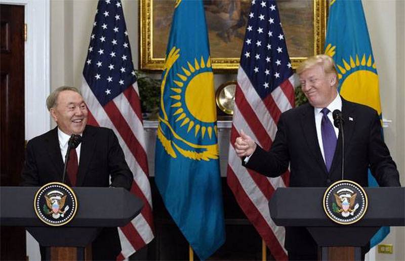 Ратифицировали. Казахстан подписал договор с США по транзиту в Афганистан