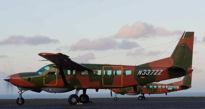Американская помощь: самолеты RC-208 в Африке