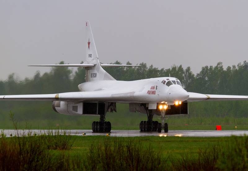 ВКС внедряет новую схему окраски Ту-160