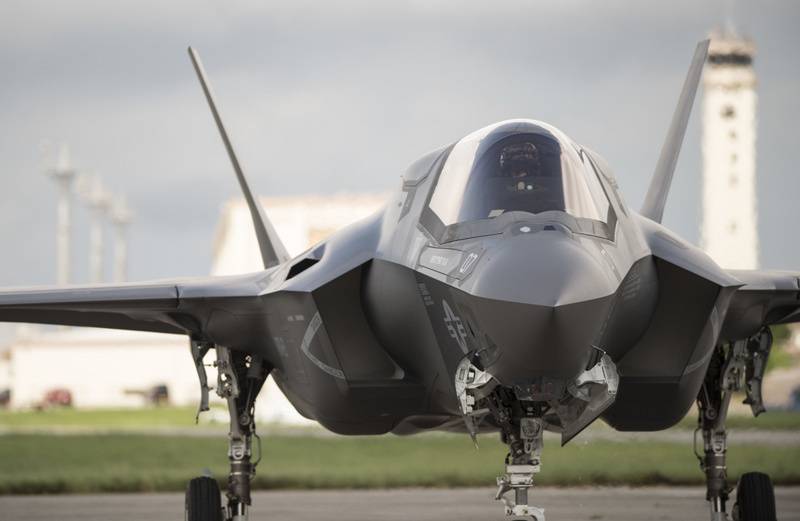Корпорация Lockheed Martin выпустила "юбилейный" F-35 Lightning II