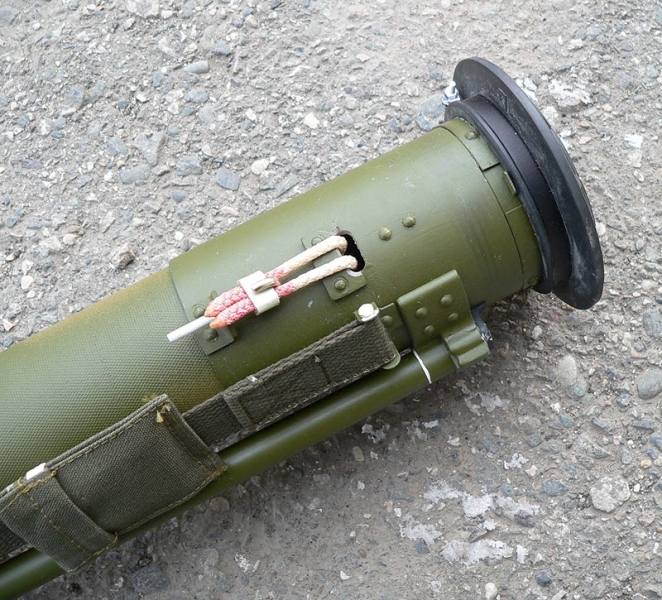 
		MPO-A“胡子男”" - 小型喷火器口径 72.5 毫米
