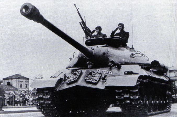  坦克 IS-3 发动机. 重量. 方面. 盔甲. 历史