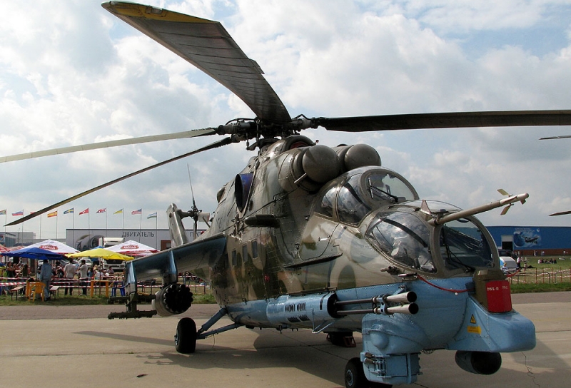 Mi-24 Vitesse. Moteur. Dimensions. Histoire. Gamme de vol