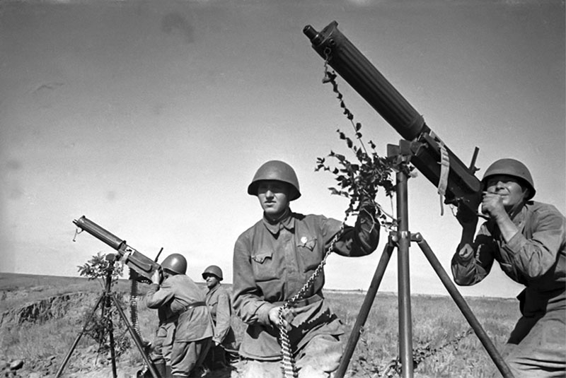 
		Станковый пулемет Максим патрон калибр 7,62 мм