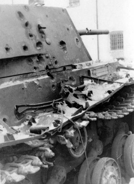  Tanque KV-1 Motor. El peso. Dimensiones. Armadura. Historia