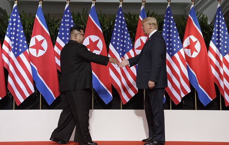 Они все же встретились. В Сингапуре прошла встреча лидеров Северной Кореи и США