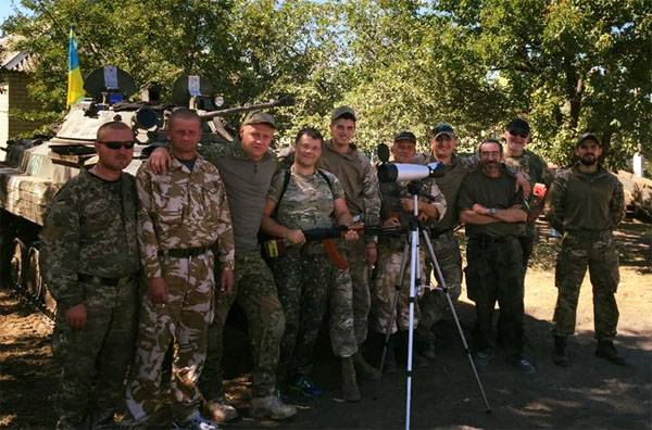 На Украине заявили об атаке "третьей силы" на позиции НМ ЛНР