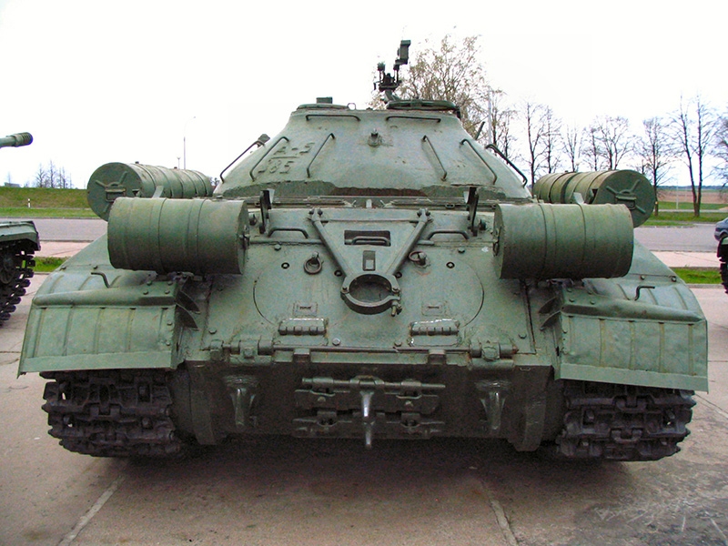  Tanque IS-3 Motor. El peso. Dimensiones. Armadura. Historia