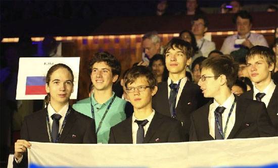 Чудо-команда: Четыре золота российских школьников на олимпиаде по физике