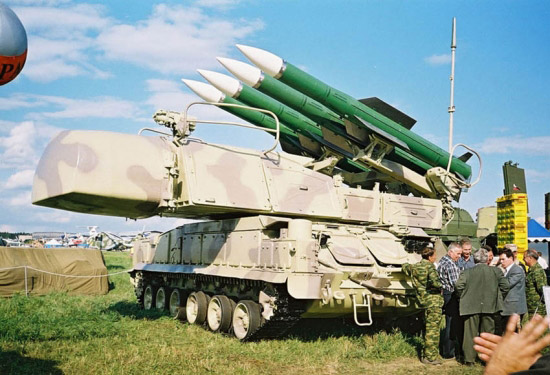 
		SAM «Buk-M1-2» - sistema de misiles antiaéreos de medio alcance