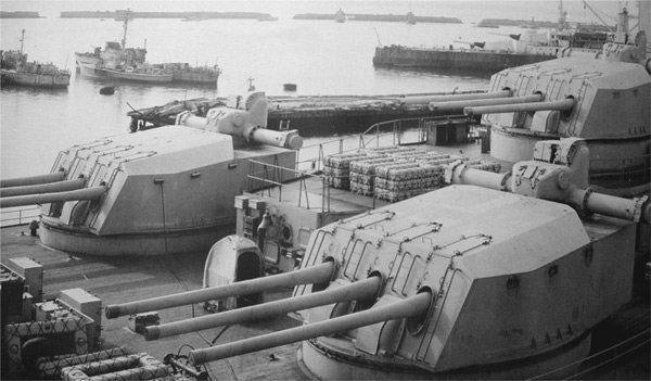 
		French battleships type & quot; Richelieu" Second World War