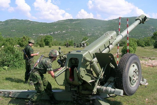 
		D-30 - towable howitzer caliber 122mm
