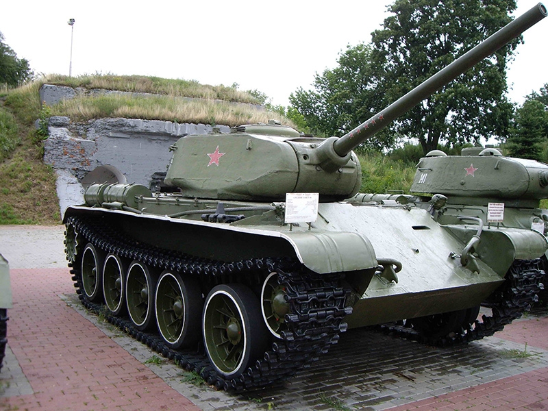  坦克 T-44 TTX, 视频, 一张照片, 速度, 盔甲