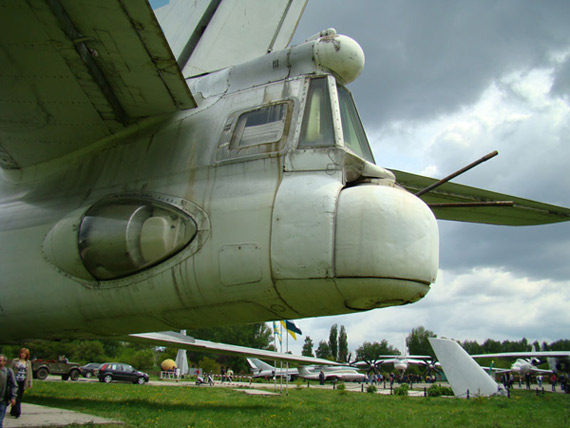  Ту-16 Размеры. Двигатель. Вес. История. Дальность полета. Практический потолок