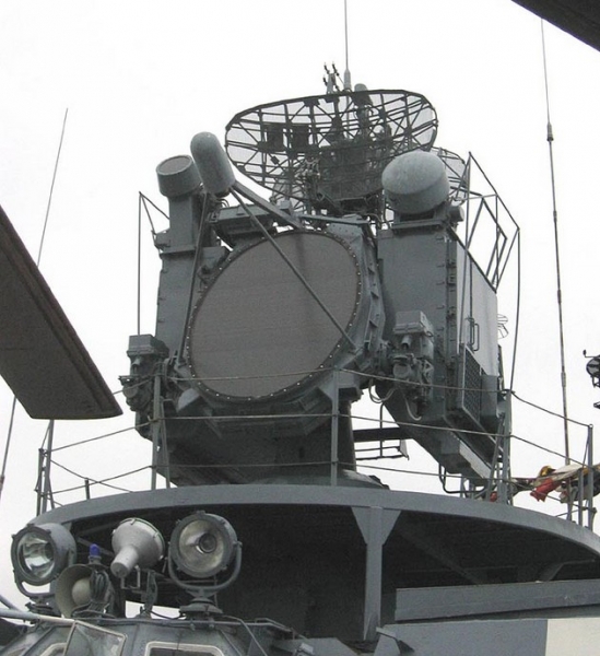 
		SAM «Dague» (3K95, exporter - Lame) - système de missile anti-aérien basé en mer 