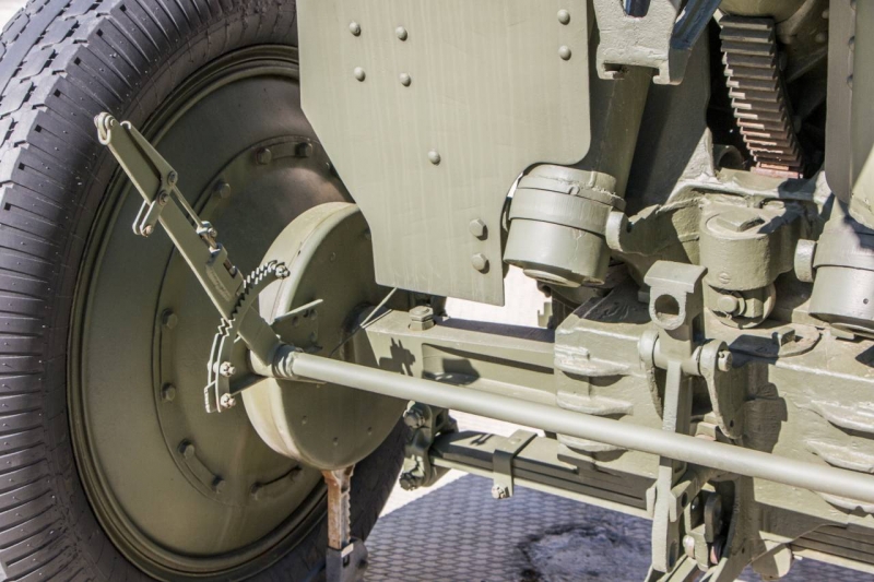 Artillery, large caliber: 152-mm howitzer D-1 samples 1943 of the year 