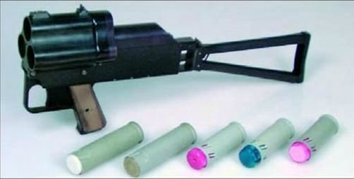 
		RGS-33 - lance-grenades à main calibre spécial 33 mm