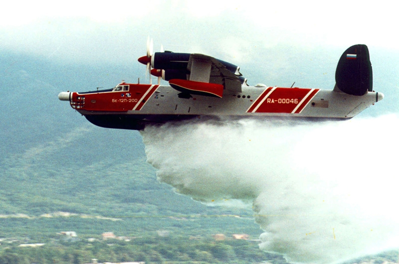  Бе-12 Чайка Размеры. 引擎. 重量. 历史. 飞行范围. 实用的天花板