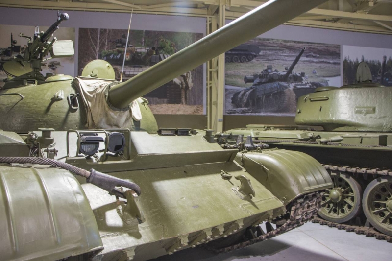Tales of arms: T-54 from outside and inside 