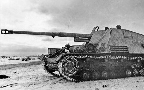 
		German SdKfz SAU 164 «Nashorn» (rhino)