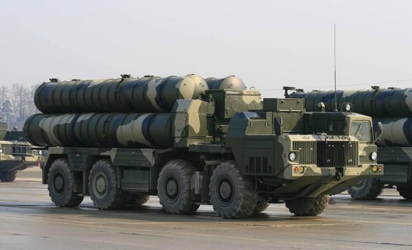 
		S-300PMU2 «最喜欢的» - 防空导弹系统