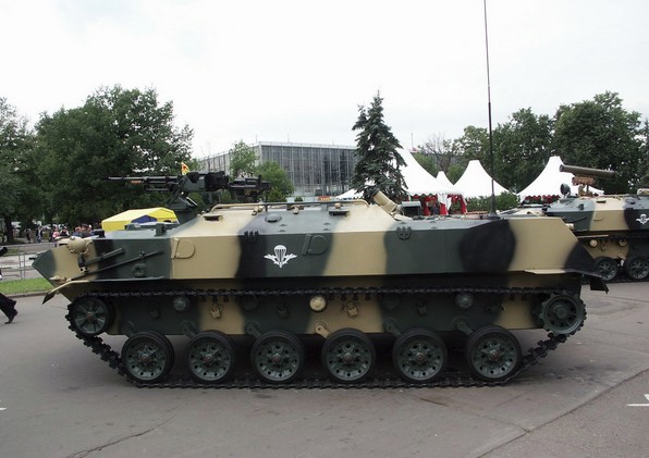 Transporte blindado de personal BTR-D TTX, Video, Una fotografía, Velocidad, Armadura