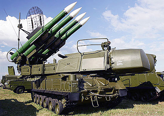 
		SAM «Buk-M1-2» - sistema de misiles antiaéreos de medio alcance