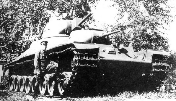  坦克 T-100 TTX, 视频, 一张照片, 速度, 盔甲