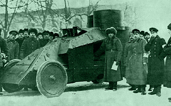 
		"Mgebrov-Reno" - voiture blindée de l'armée tsariste