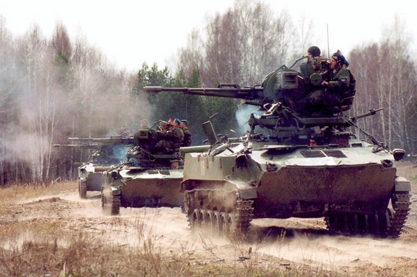  Véhicule blindé de transport de troupes BTR-D TTX, Vidéo, Une photo, La rapidité, Armure