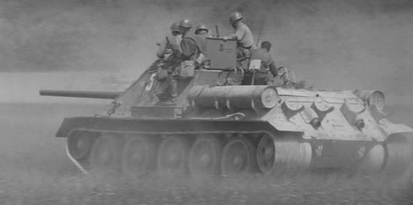 
		SAU SU-100 - self-propelled artillery unit of the Red Army
