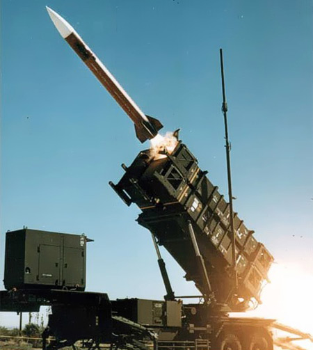 
		ЗРК MIM-104 «Пэтриот» - американский зенитный ракетный комплекс
